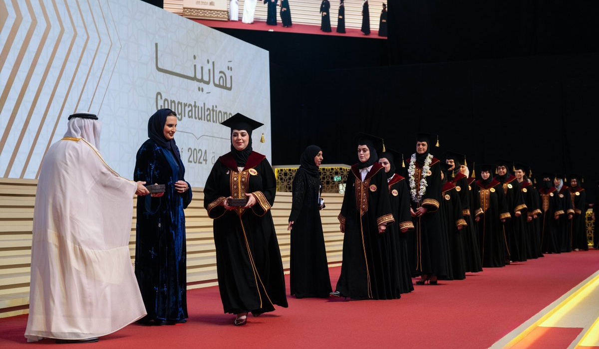 Sheikha Jowaher Patronizes Qatar University Female Graduation Ceremony